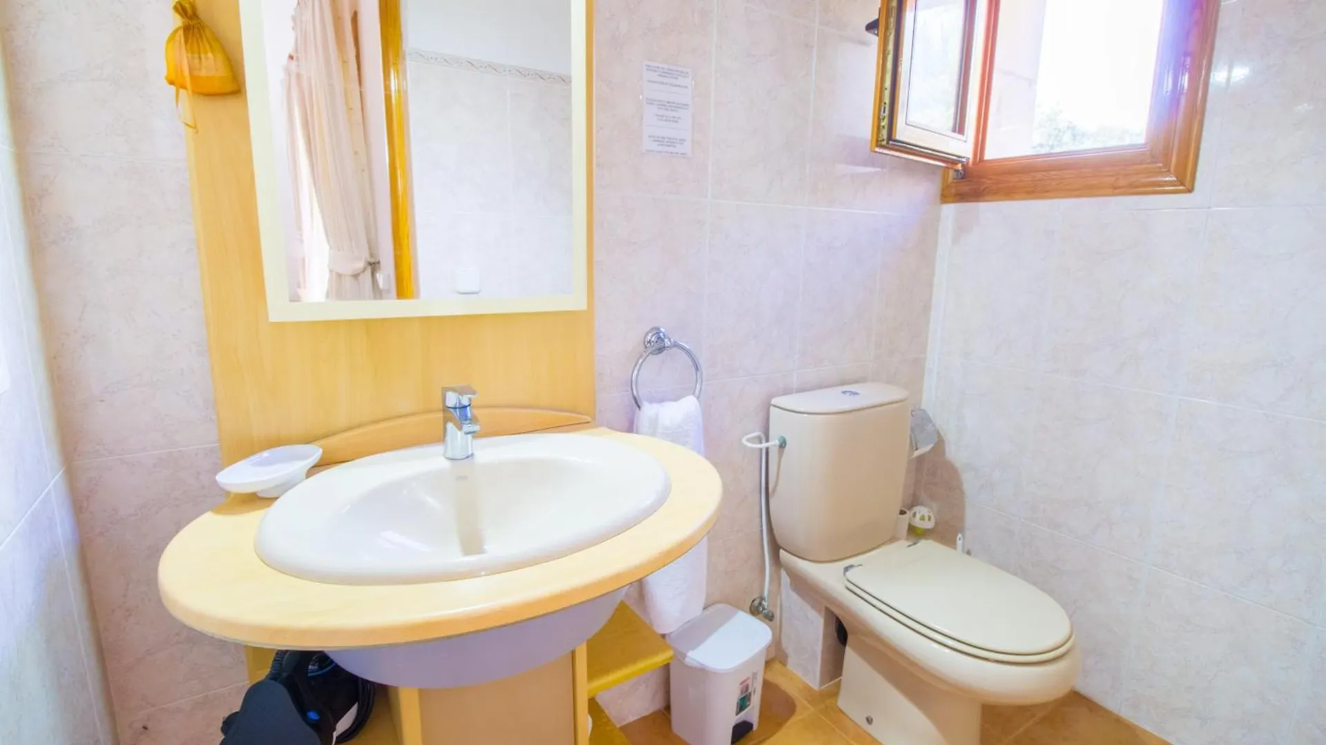 Sunny Villa With Private Pool, Ac And Wifi Port de Pollença Tatil Evi