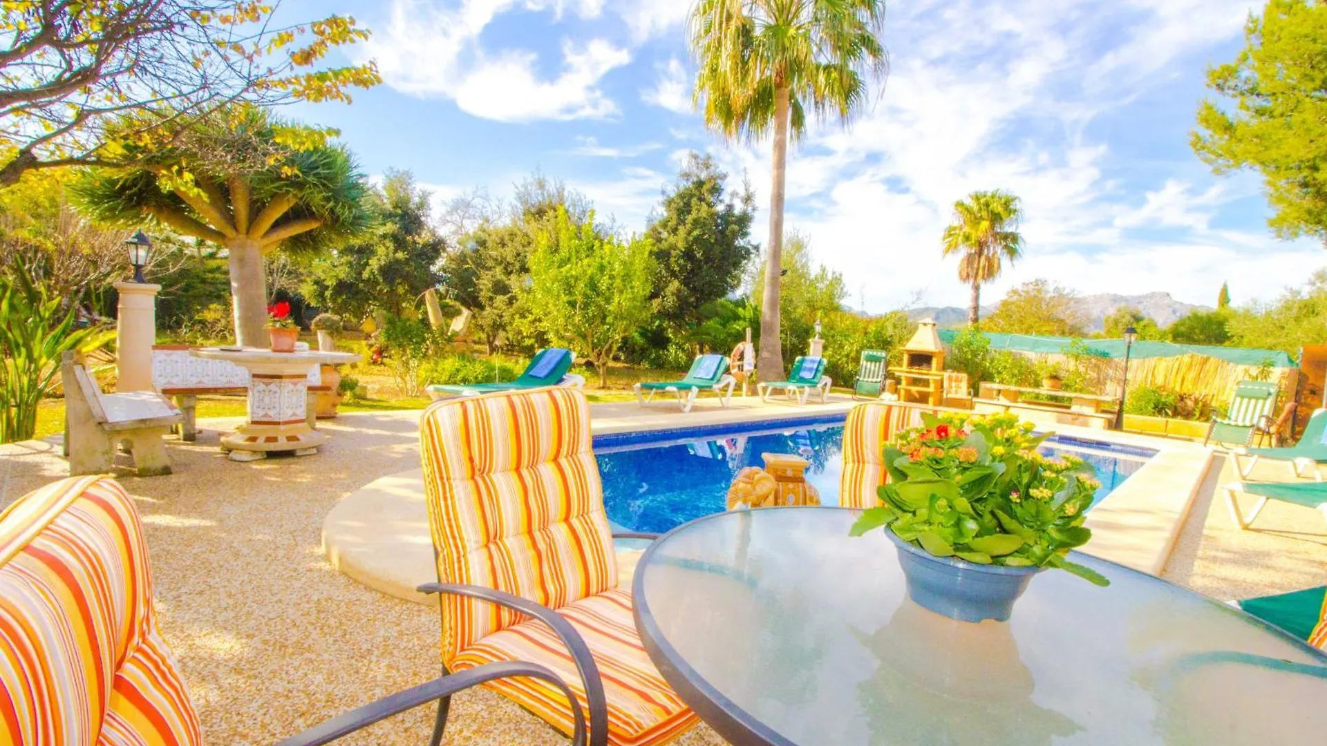 Sunny Villa With Private Pool, Ac And Wifi Port de Pollença Tatil Evi