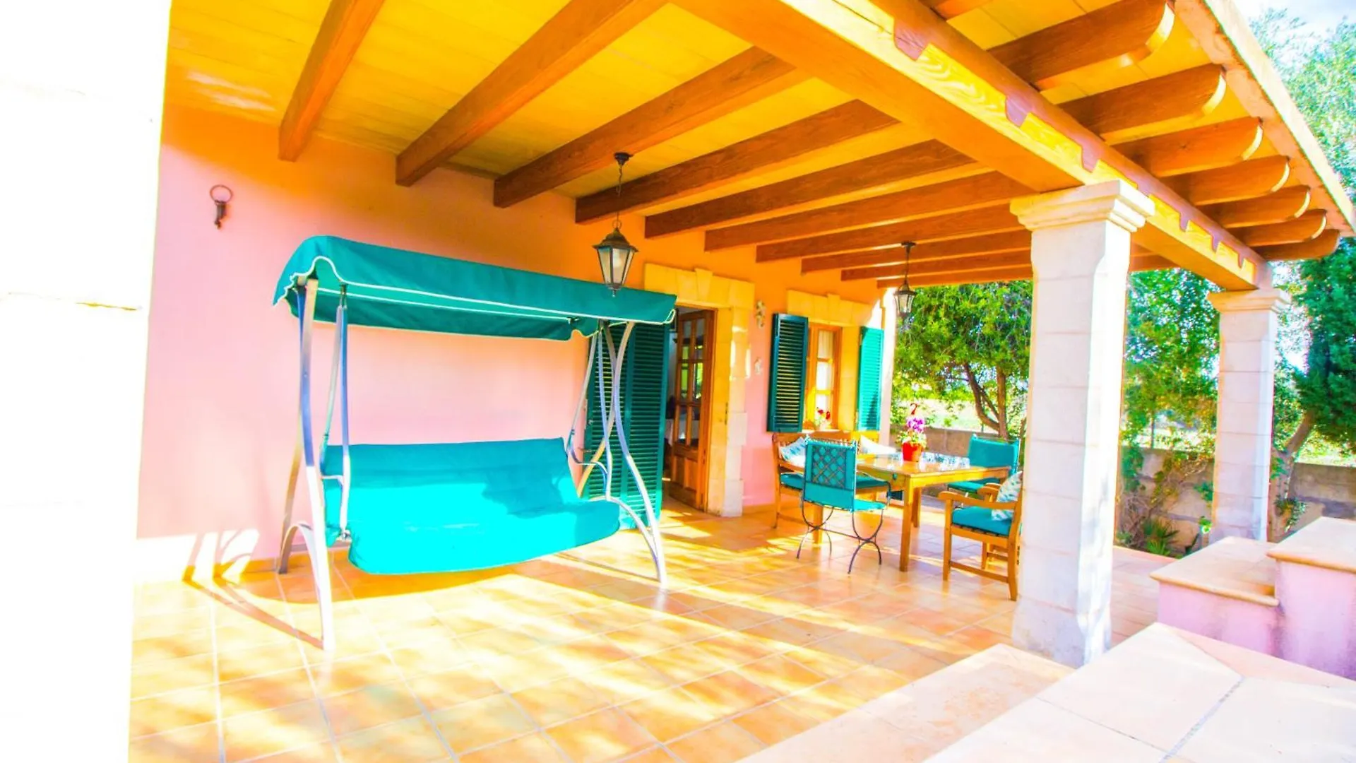 Tatil Evi Sunny Villa With Private Pool, Ac And Wifi Port de Pollença